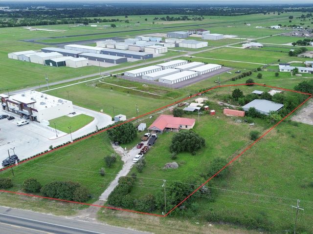 2797 Highway 105, Navasota, TX, 77868