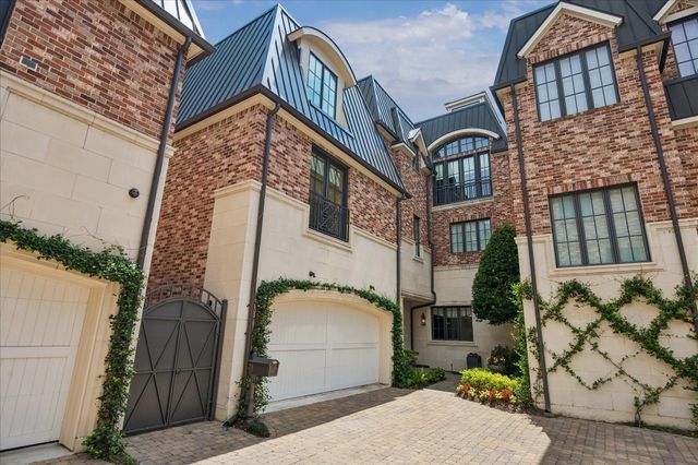 1246 Place Royale, Houston, TX, 77056