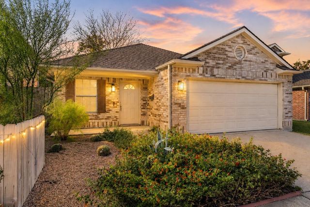  1863 Creek Dr, Houston, TX 77080