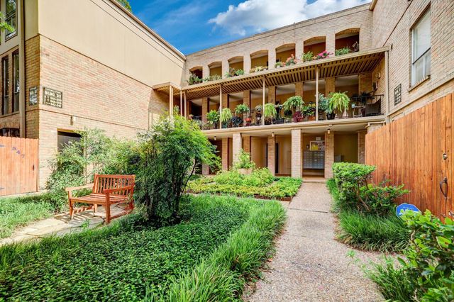 4633 Wild Indigo, Houston, TX, 77027