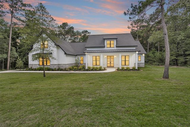  9384 Cedar Bnd, Plantersville, TX 77363