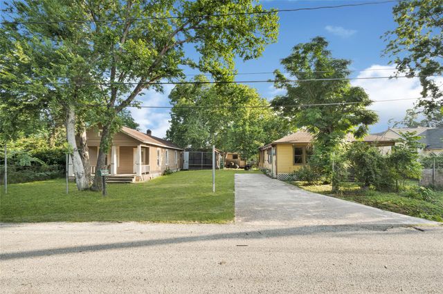 7305 Tremper, Houston, TX, 77020