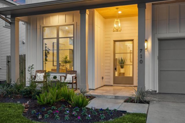 710 18th, Houston, TX, 77008