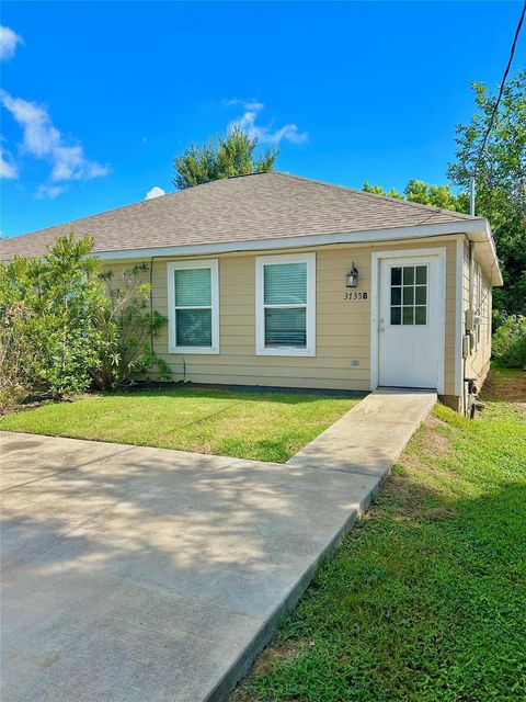 3735 Putnam, Bacliff, TX, 77518
