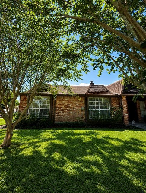 9503 Homeland, Houston, TX, 77083