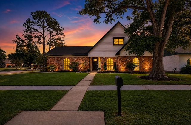 814 El Toro, Houston, TX, 77062