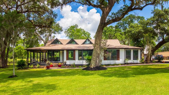  3111 Calle Escondido, Richmond, TX 77469