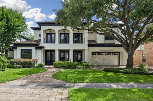 4817 Linden, Bellaire, TX, 77401