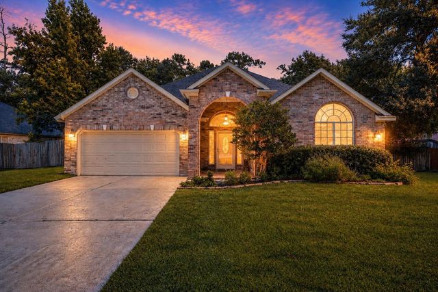 7210 Ramblewood Dr, Magnolia, TX 77354