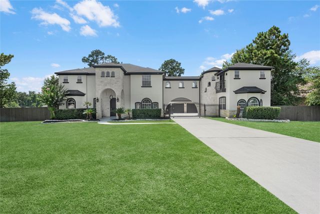  21703 Spur Circle Ln, Crosby, TX 77532