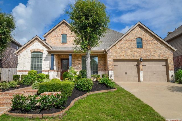  606 Floriencia St, Sugar Land, TX 77479