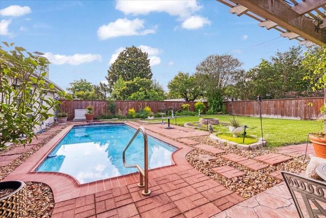 9530 Ravensworth, Houston, TX, 77031