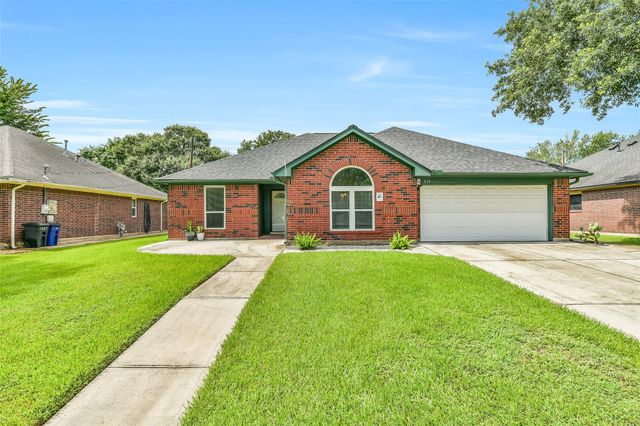 515 Valley, Dickinson, TX, 77539