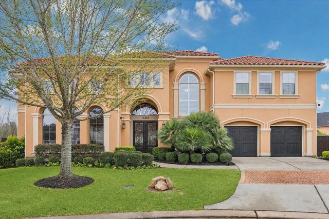  14339 Shadow Garden Ln, Houston, TX 77077