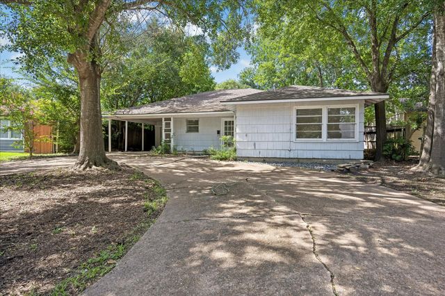  4022 Woodcraft St, Houston, TX 77025