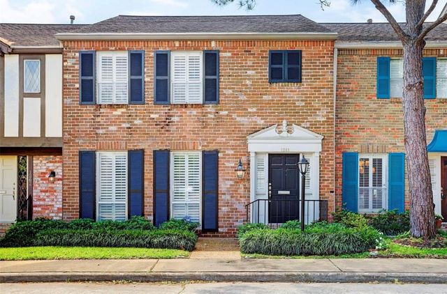  1260 Fountain View Dr #171, Houston, TX 77057