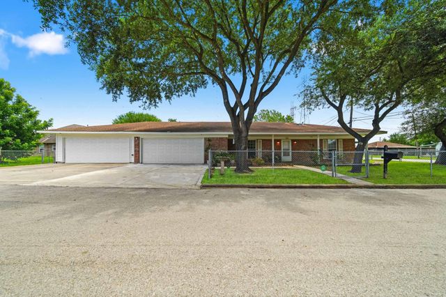 701 Crown, Galena Park, TX, 77547