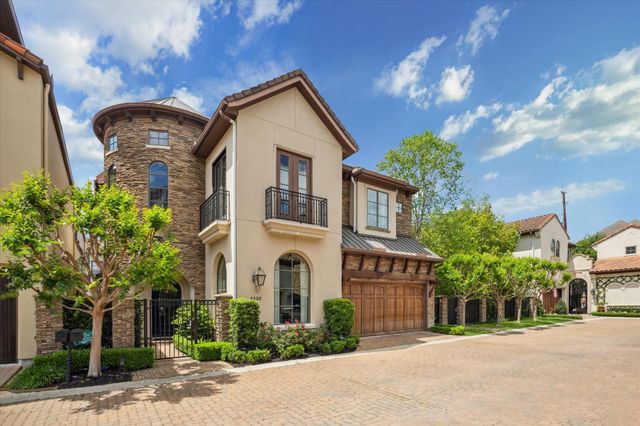  1110 Longmont Place Ct, Houston, TX 77056