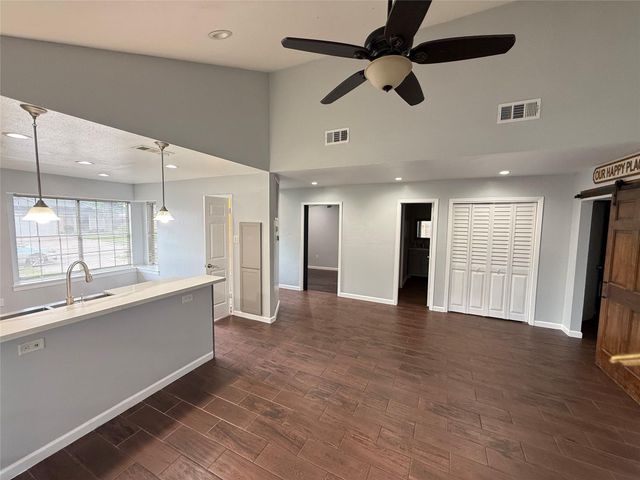 16118 Alden Ridge, Houston, TX, 77053