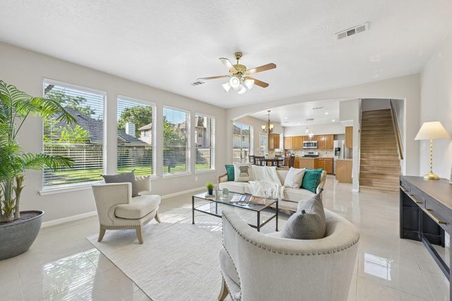  2130 Autumn Fern Dr, Katy, TX 77450