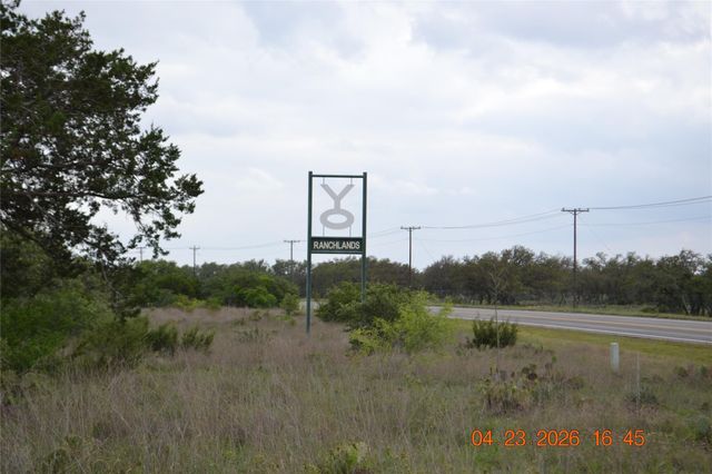 211 Ringtail, Junction, TX, 76849