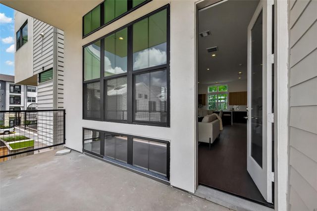 2855 Decker, Houston, TX, 77003