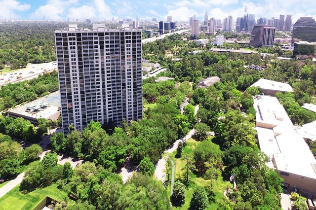 121 Post Oak, Houston, TX, 77024