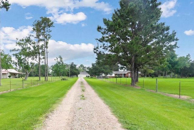 4848 Wickwillow, Alvin, TX, 77511