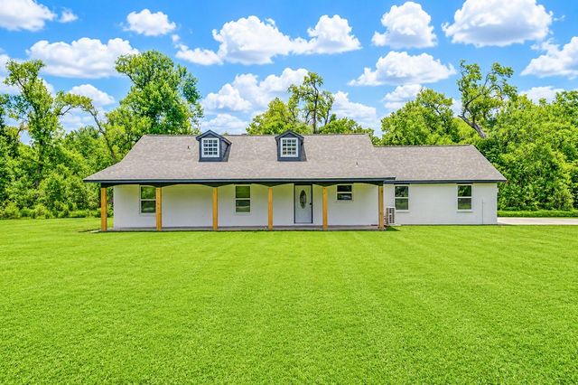  1011 County Road 678, Brazoria, TX 77422