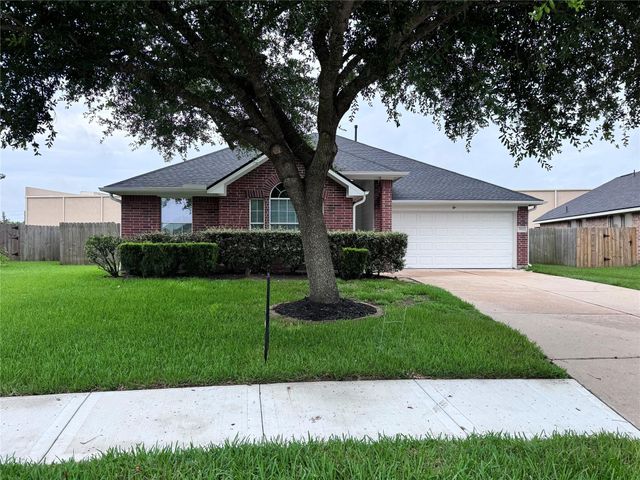 7502 Quiet Trace, Pearland, TX 77581