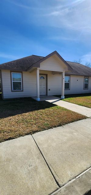 8421 1ST, Needville, TX, 77461
