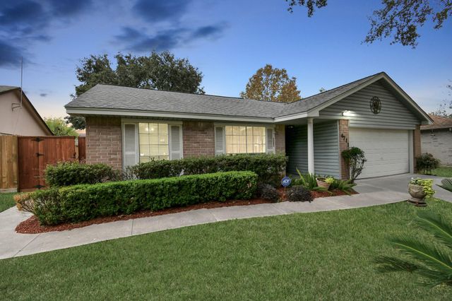  4711 Misty Shadows Dr, Houston, TX 77041