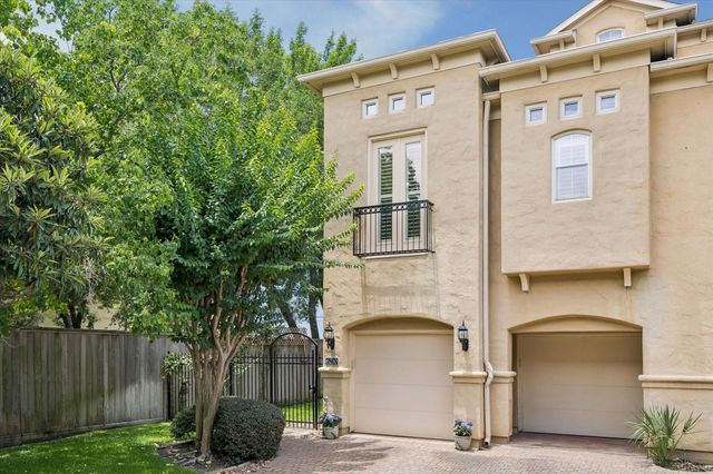  6210 Sutherland Sq, Houston, TX 77081