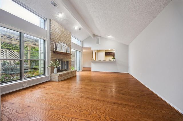 2016 Trixie, Houston, TX, 77042