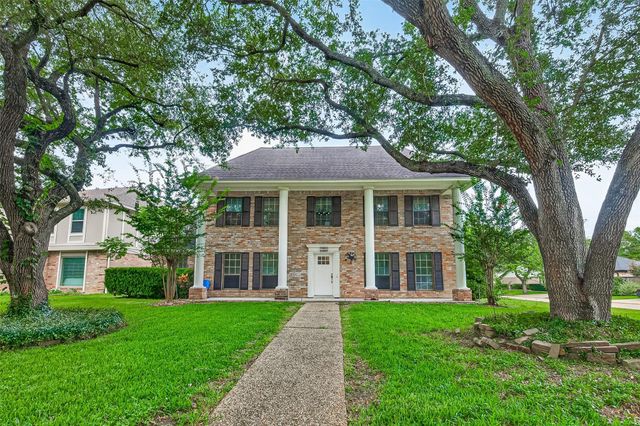  1331 Dominion Dr, Katy, TX 77450