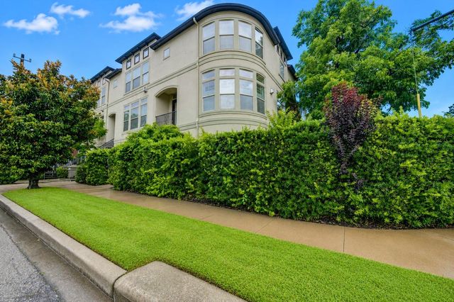6302 Prague, Houston, TX, 77007