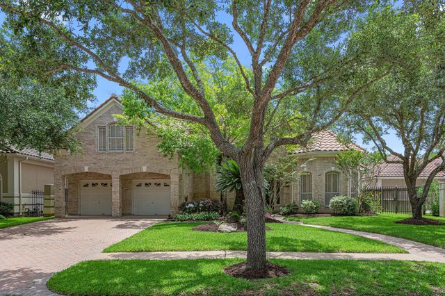  19003 Windsor Lakes Dr, Houston, TX 77094