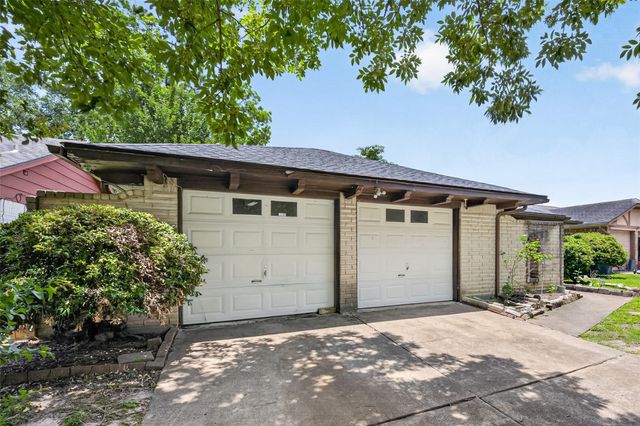 9222 Vanwood, Houston, TX, 77040