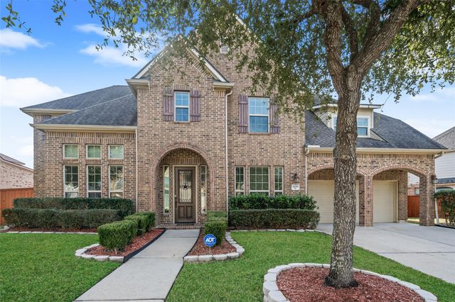  14318 Red Creek Cove Ln, Humble, TX 77396