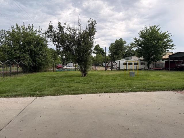 924 Hill, Houston, TX, 77037