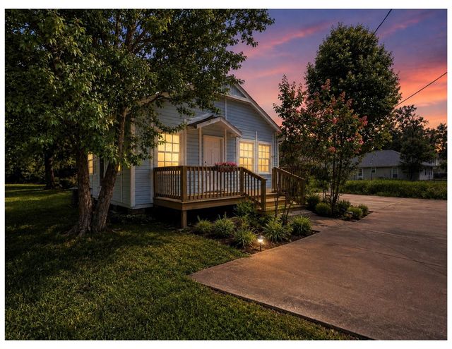 506 Texas, Tomball, TX, 77375