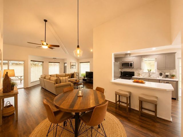 8310 Spring Wind, Houston, TX, 77040