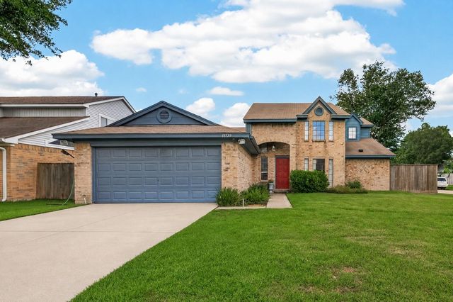  13739 Kensington Pl, Houston, TX 77034