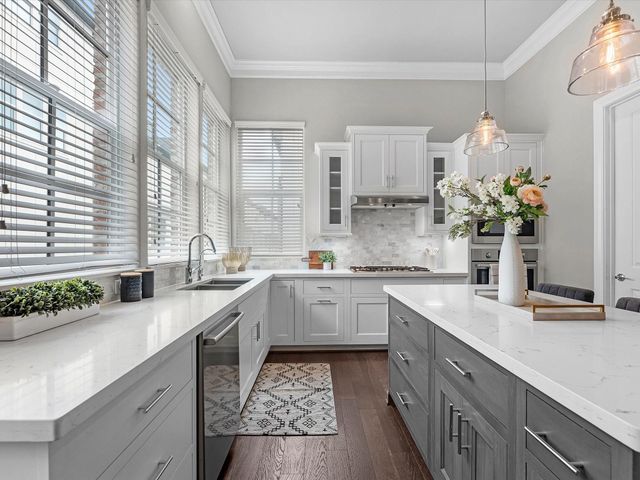 6054 Kansas, Houston, TX, 77007