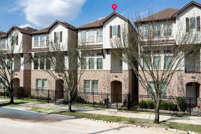 351 26th, Houston, TX, 77008