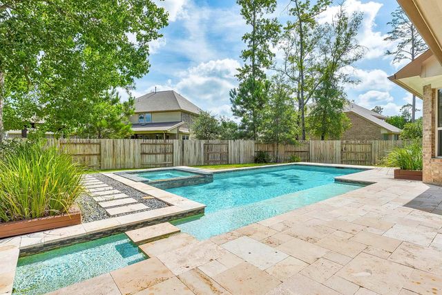 22 Garden Path, The Woodlands, TX, 77375