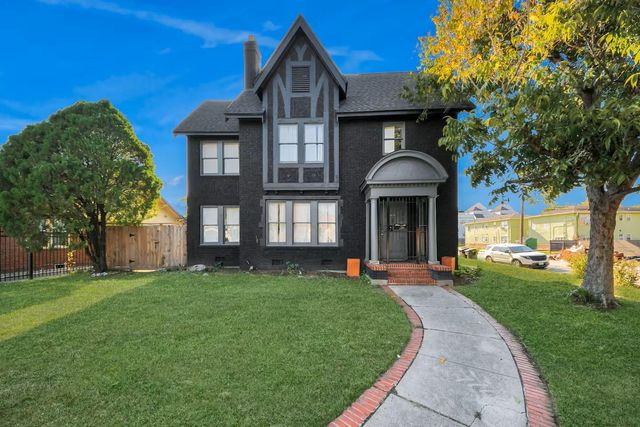 2002 Rosewood, Houston, TX, 77004
