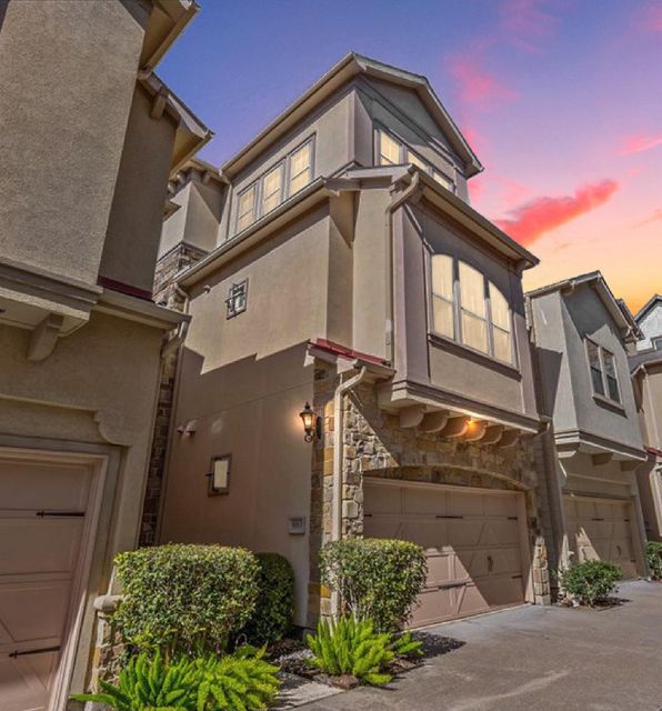 931 23rd, Houston, TX, 77008