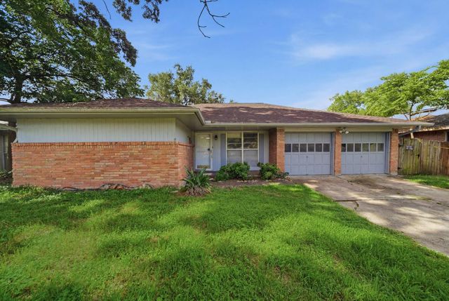  6633 Sandstone St, Houston, TX 77074