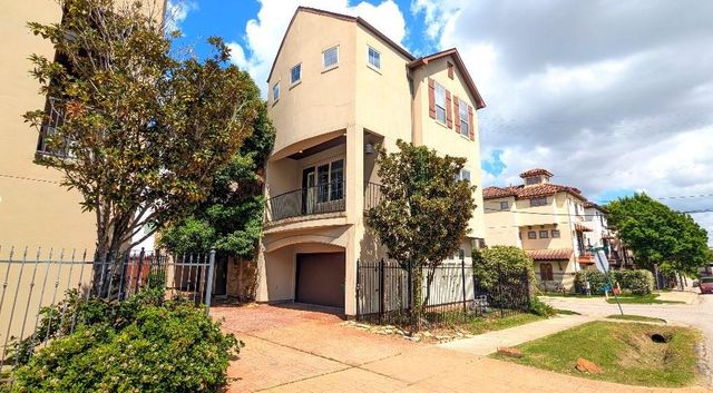  4004 Feagan St A, Houston, TX 77007